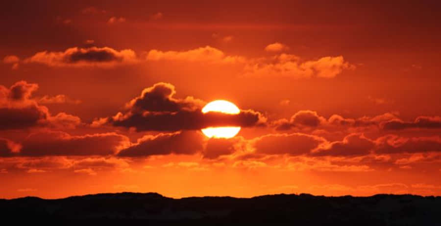 Black Red Sunset Cloud Wallpaper