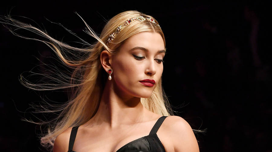 Blonde Dolce And Gabbana Model With Black Backdrop Wallpaper