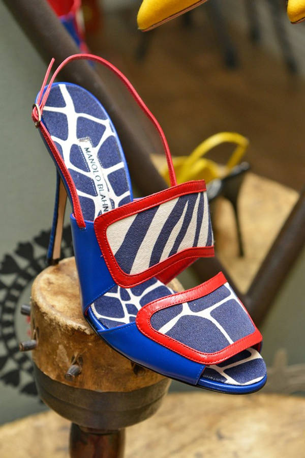 Blue Manolo Blahnik Strap Heels Wallpaper