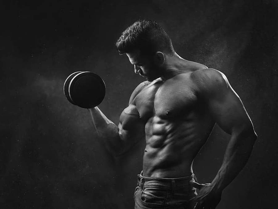 Bodybuilder Guy Doing Weights Hd Wallpaper