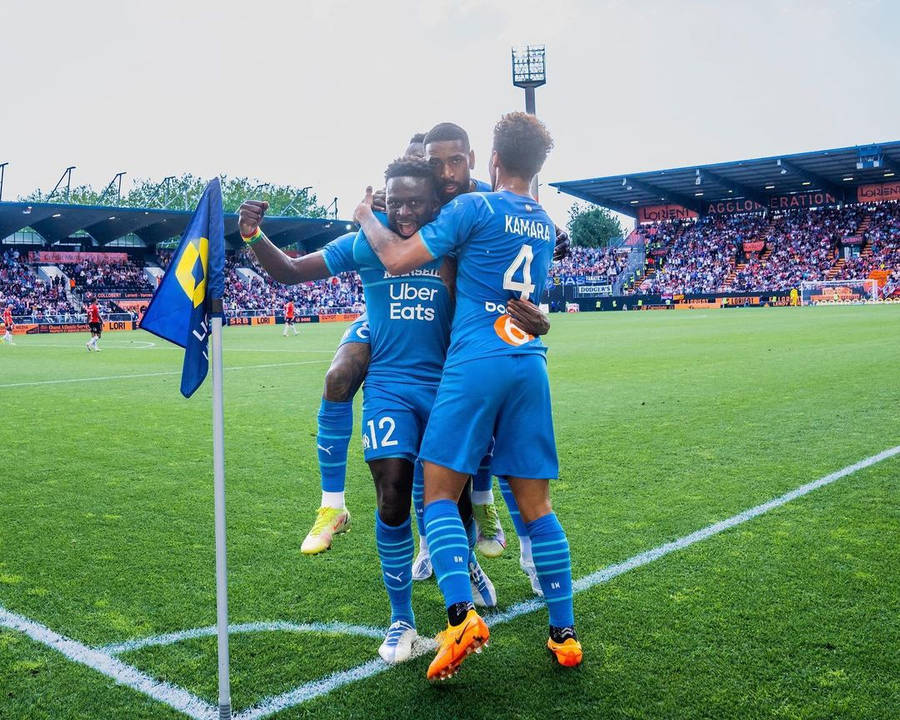 Boubacar Kamara With Team Celebrating Wallpaper