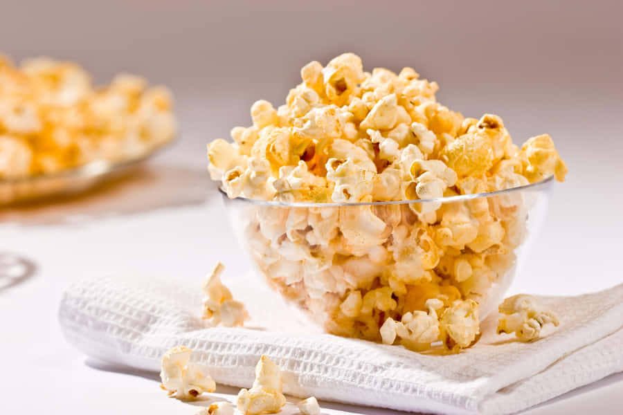 Bowlof Fresh Popcorn Wallpaper