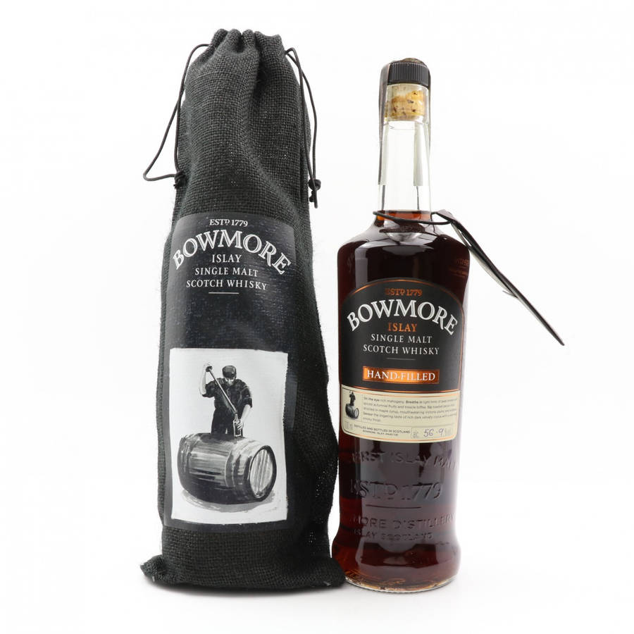 Bowmore Hand-filled Edition Wallpaper