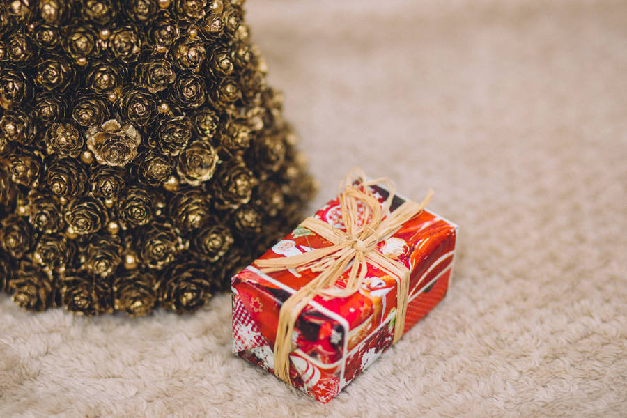 Box, Gift, Ornaments, Christmas, New Year Wallpaper