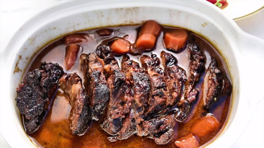 Braised Sauerbraten Traditional German Dish Wallpaper