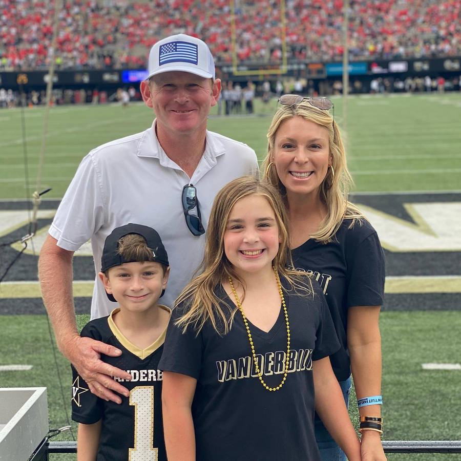 Brandt Snedeker Family At Vanderbilt Game Wallpaper