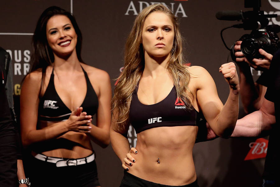 Brawny Ronda Rousey Wallpaper