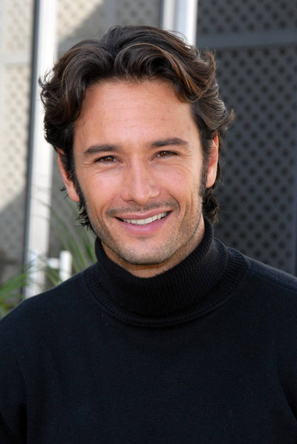 Brazilian Actor Rodrigo Santoro Wallpaper