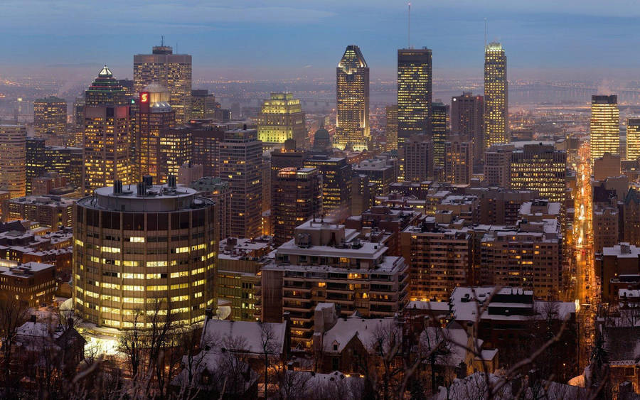 Breathtaking View Of Montreal City In Winter Wallpaper