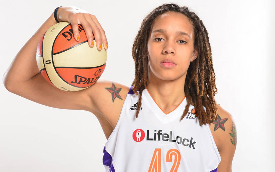 Brittney Griner Ball Shoulder Wallpaper