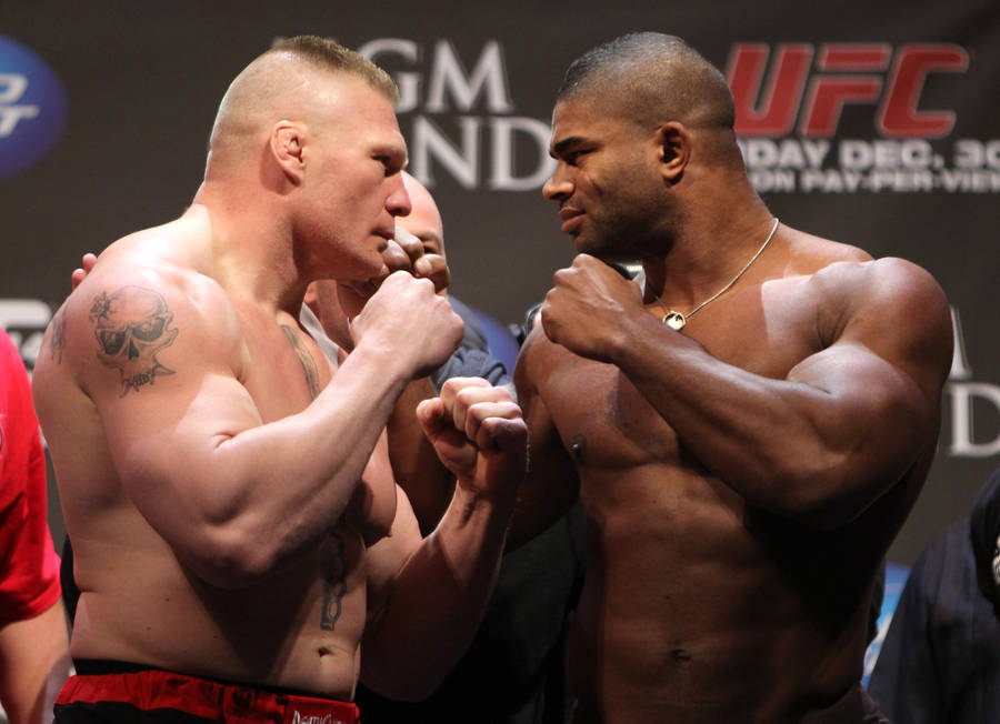 Brock Lesnar Alistair Overeem Face-off Wallpaper