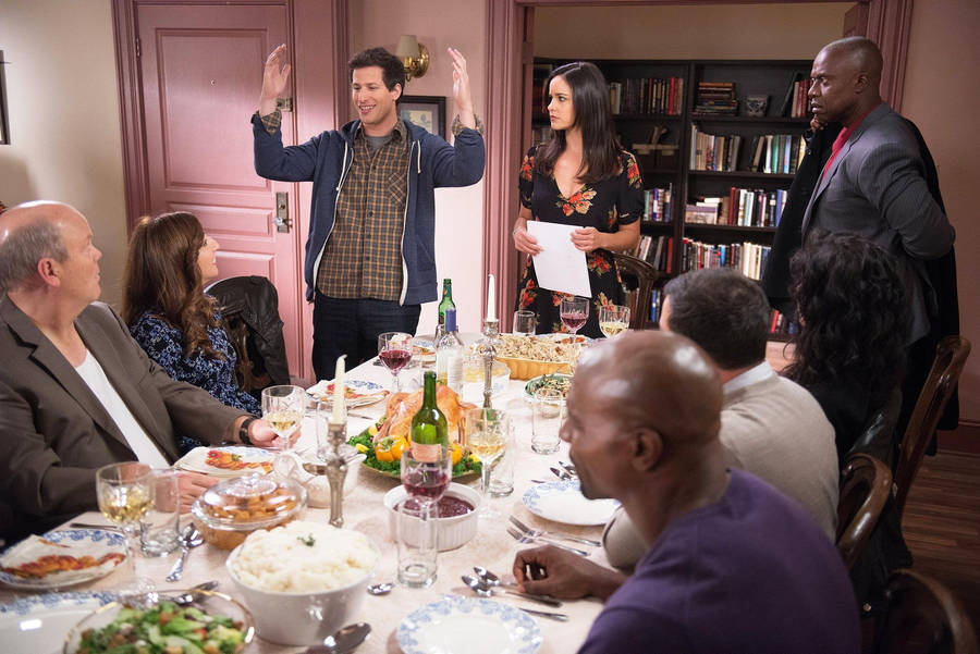 Brooklyn Nine Nine Thanksgiving Dinner Wallpaper