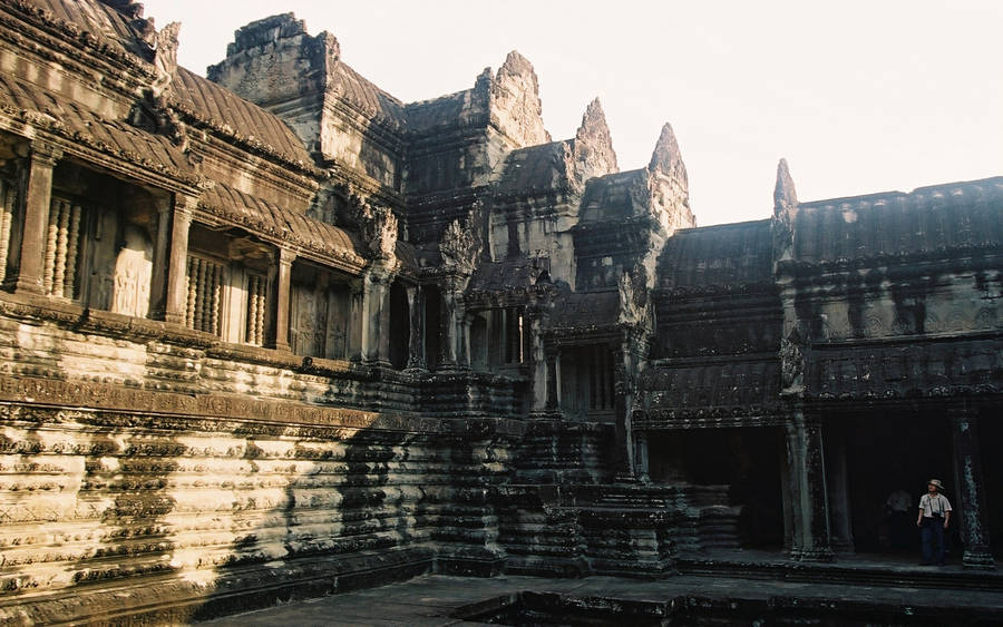 Brown Aesthetic Ruins Of Angkor Wat Wallpaper