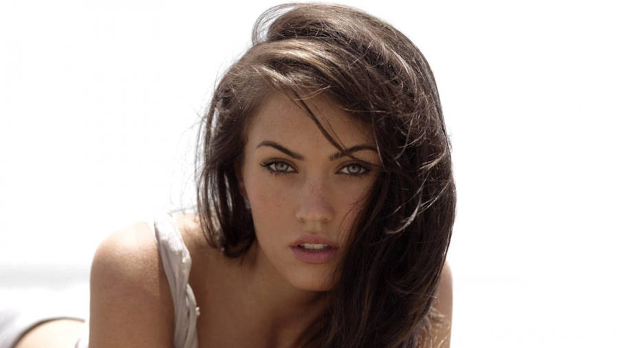 Brunette Megan Fox Sexy Portrait Wallpaper