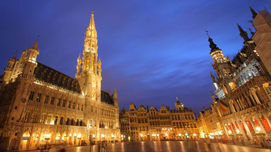 Brussels Yellow City Night Wallpaper