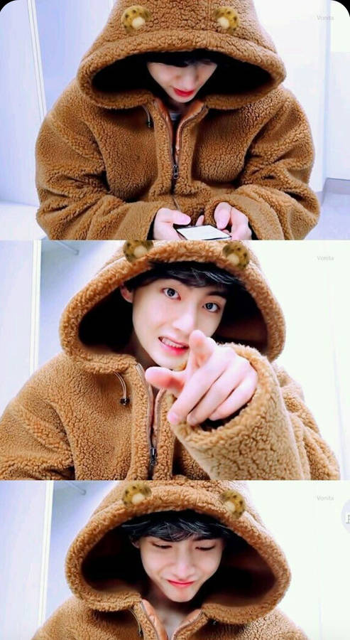 Bts Tae Hyung Bear Hoodie Wallpaper