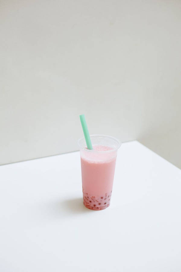 Bubble Tea Strawberry Milk Wallpaper