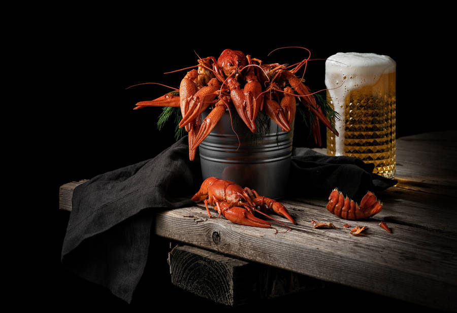 Bucket Of Lobster With Beer Wallpaper