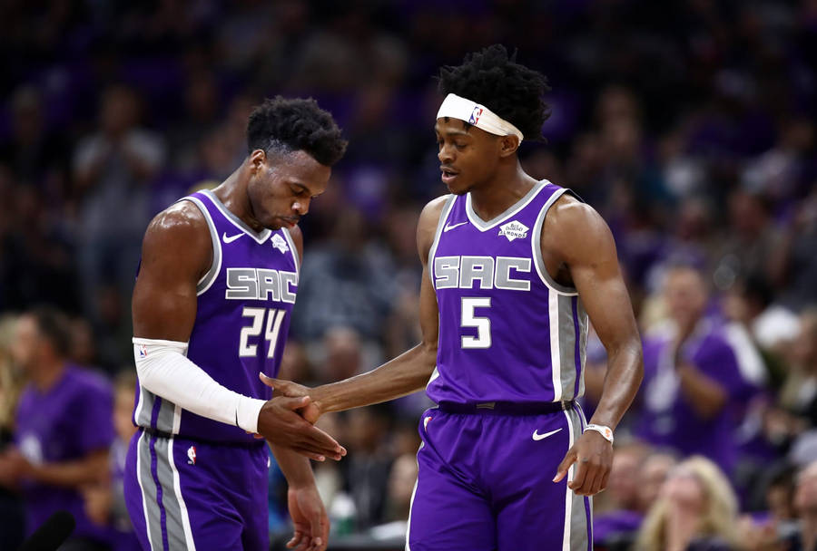 Buddy Hield And De'aaron Fox Wallpaper