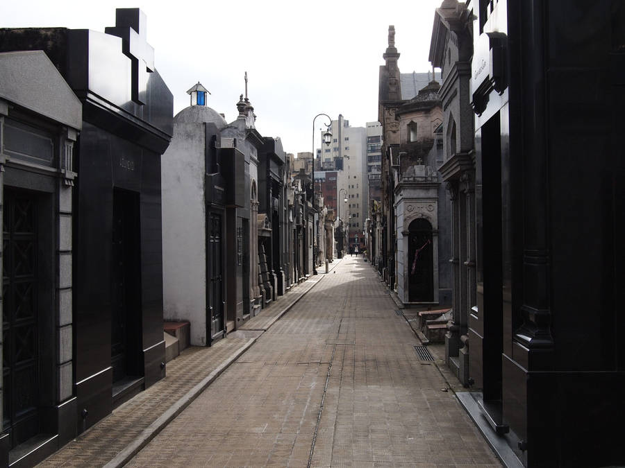 Buenos Aires Recoleta Alleyway Wallpaper