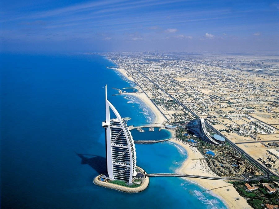 Burj Al Arab In Dubai Wallpaper