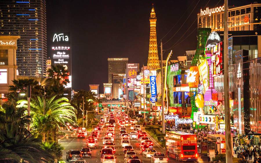 Busy Las Vegas Night Wallpaper