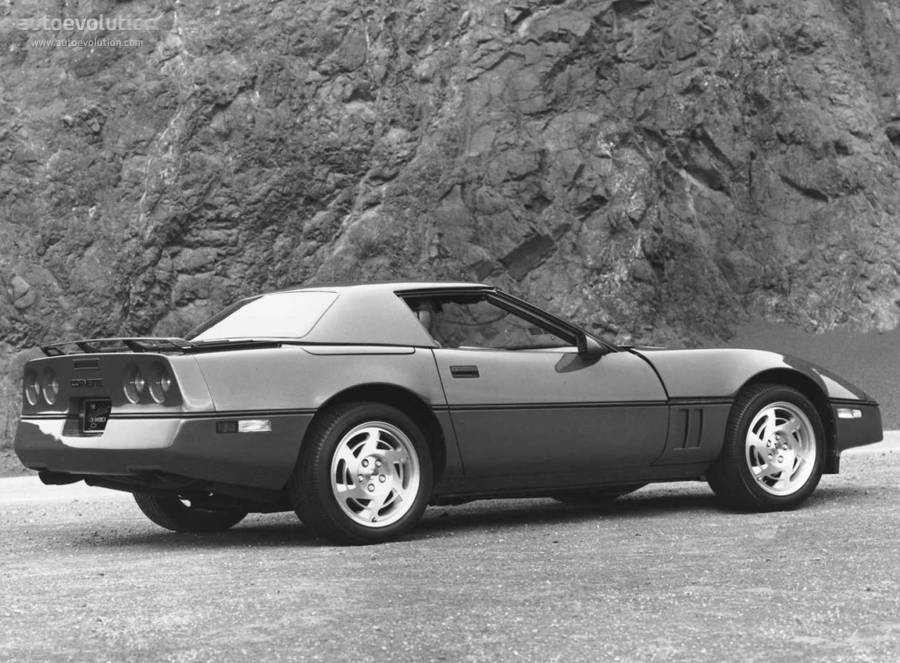 C4 Corvette Monochrome Wallpaper