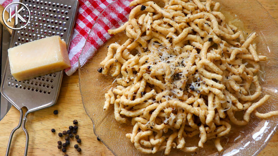 Cacio E Pepe With Home Cooked Noodles Wallpaper