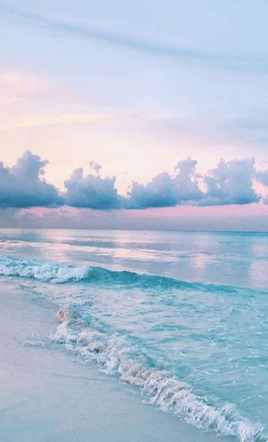 Calm Aesthetic Beach Wallpaper