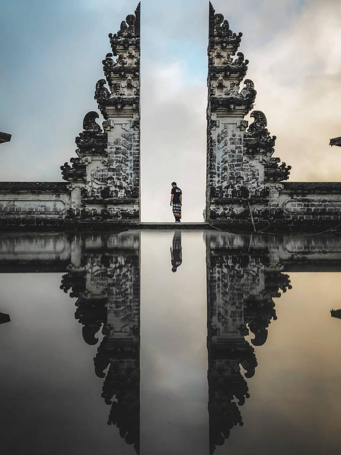 Calm Gates Of Heaven Bali Wallpaper