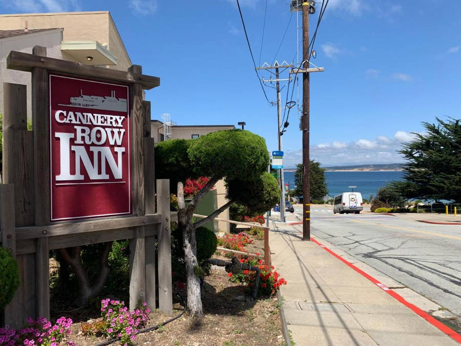 Cannery Row Inn Wallpaper