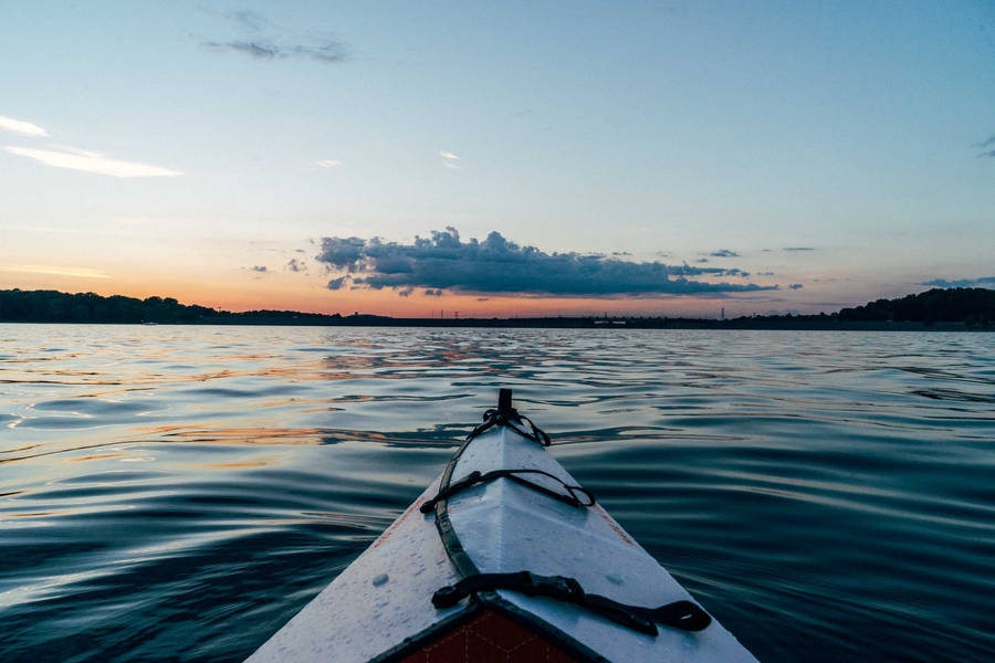 Canoeing In The Sea Wallpaper