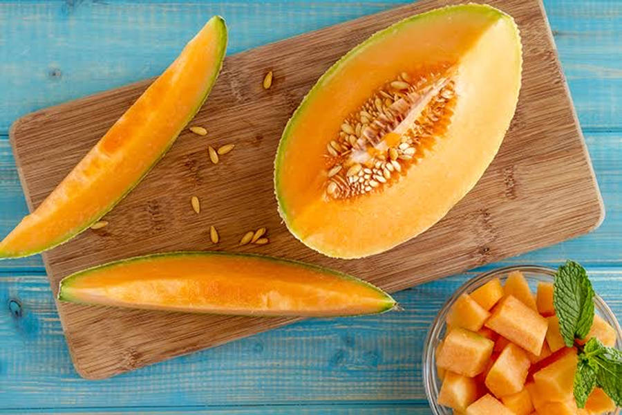 Cantaloupe Wooden Board Wallpaper