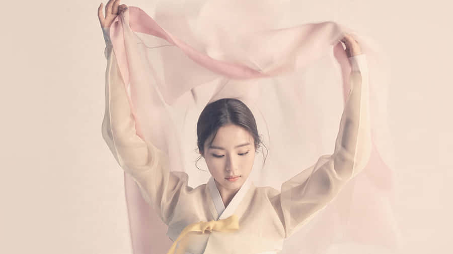 Caption: Beautiful Asian Actress Dons Traditional Hanbok Wallpaper