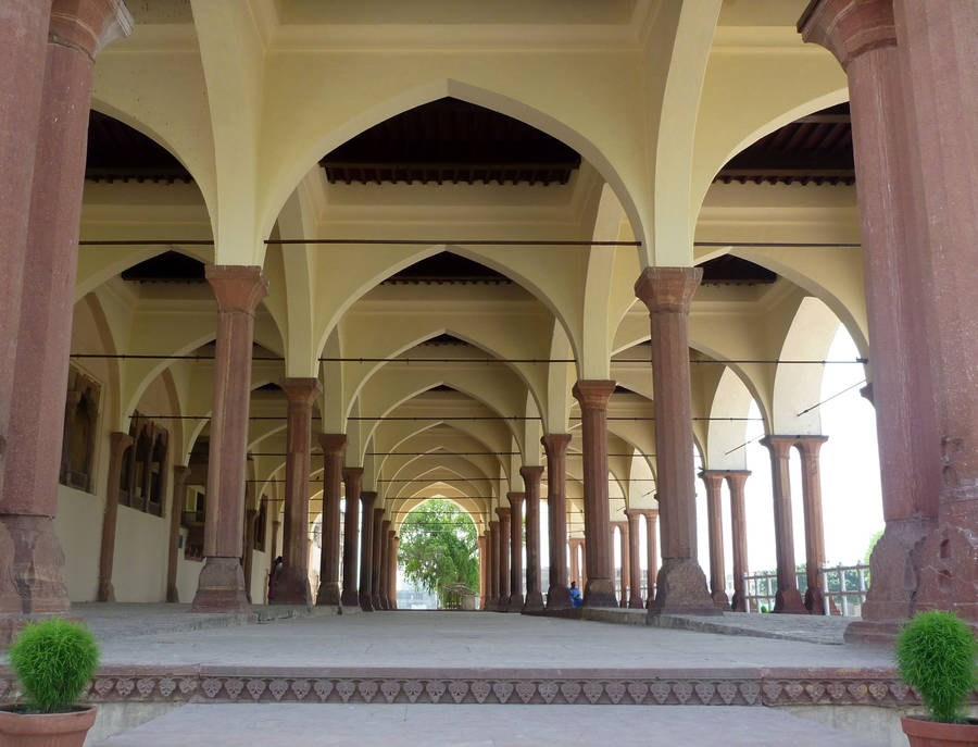 Caption: Majestic Archways Of Lahore Fort, Pakistan Wallpaper