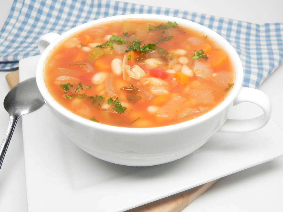 Captivating Bowl Of Spicy Savory Bean Soup Wallpaper