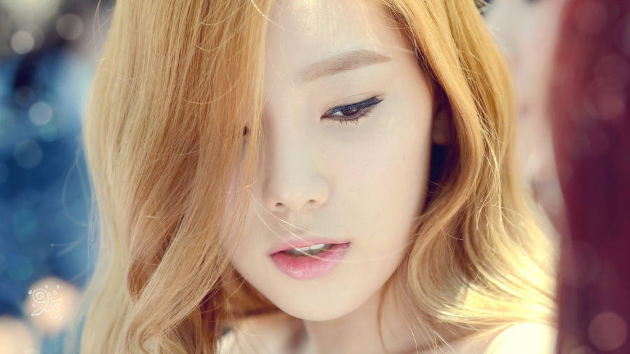 Captivating Close-up Of Taeyeon Wallpaper