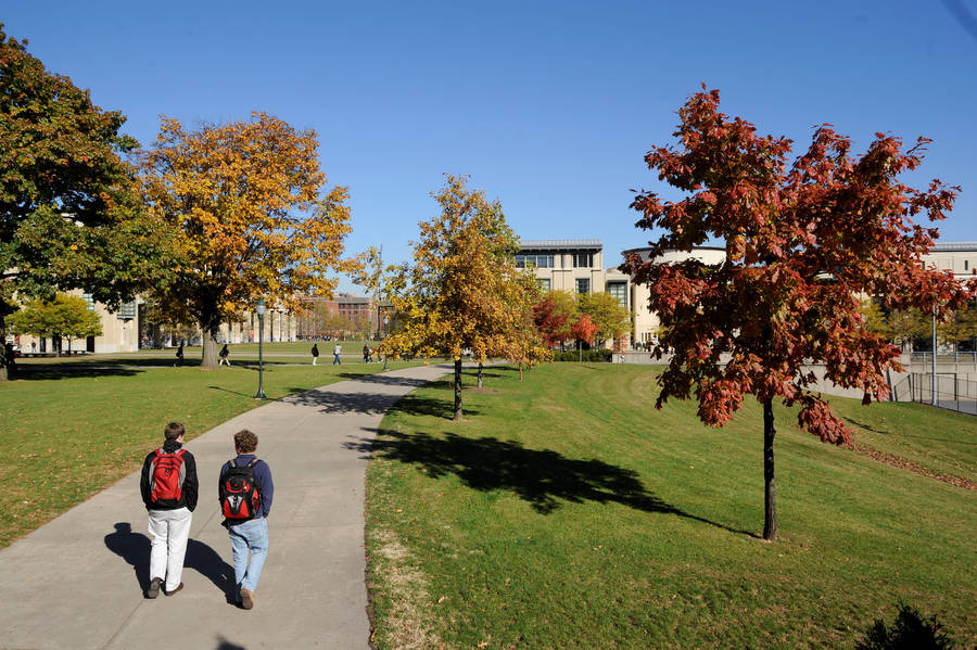 Carnegie Mellon University Students Walking Wallpaper