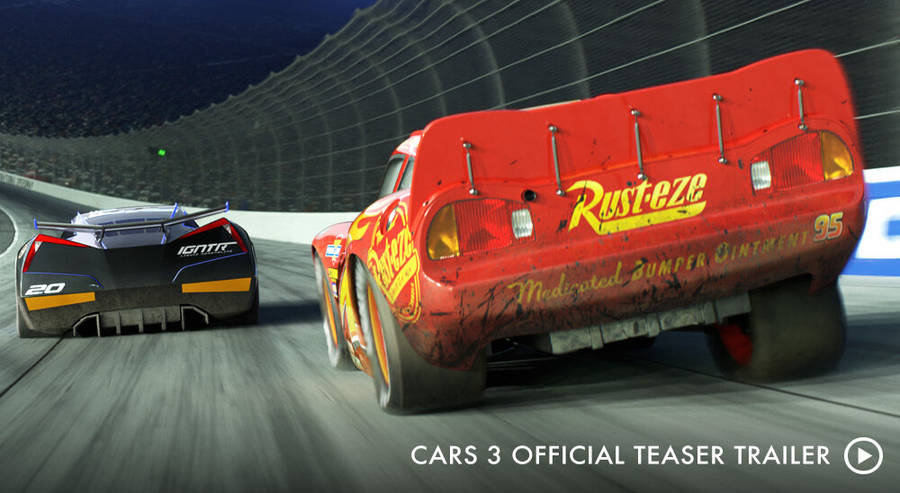 Cars 3 Lightning Mcqueen From Behind Wallpaper