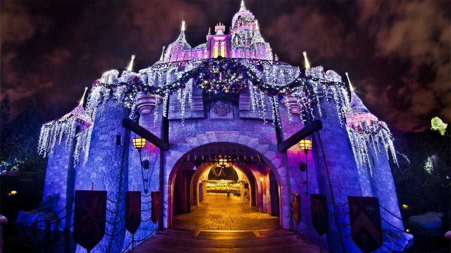 Castle Entrance Walt Disney World Desktop Wallpaper