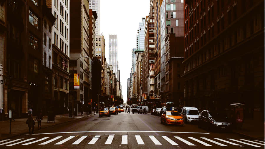Catch A Glimpse Of The Past In Old New York City Wallpaper