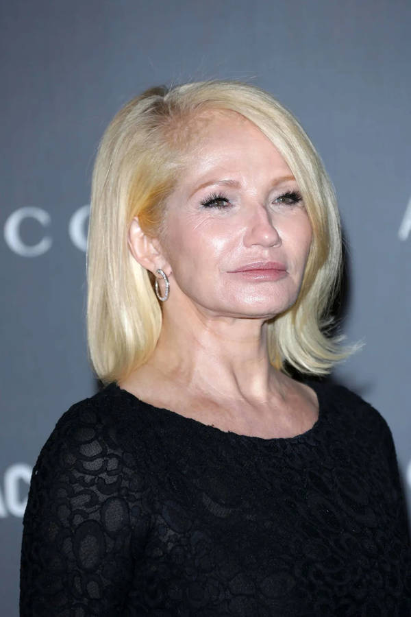 Celebrity Ellen Barkin Wallpaper