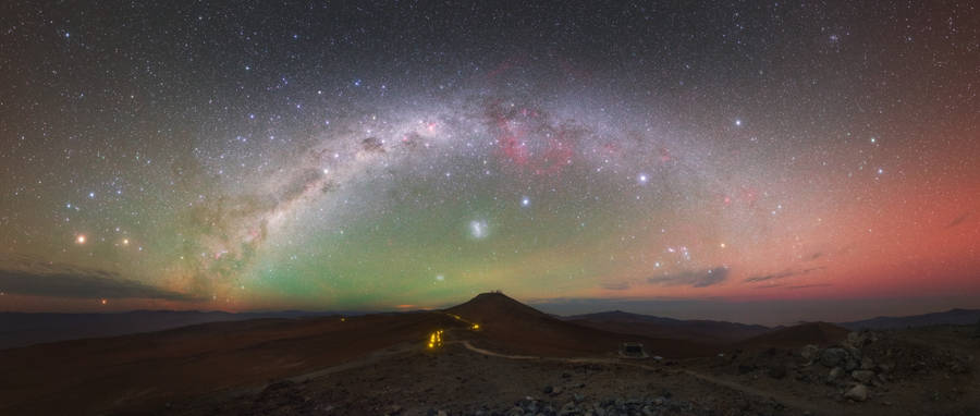 Cerro Paranal Mountain In Chile Wallpaper