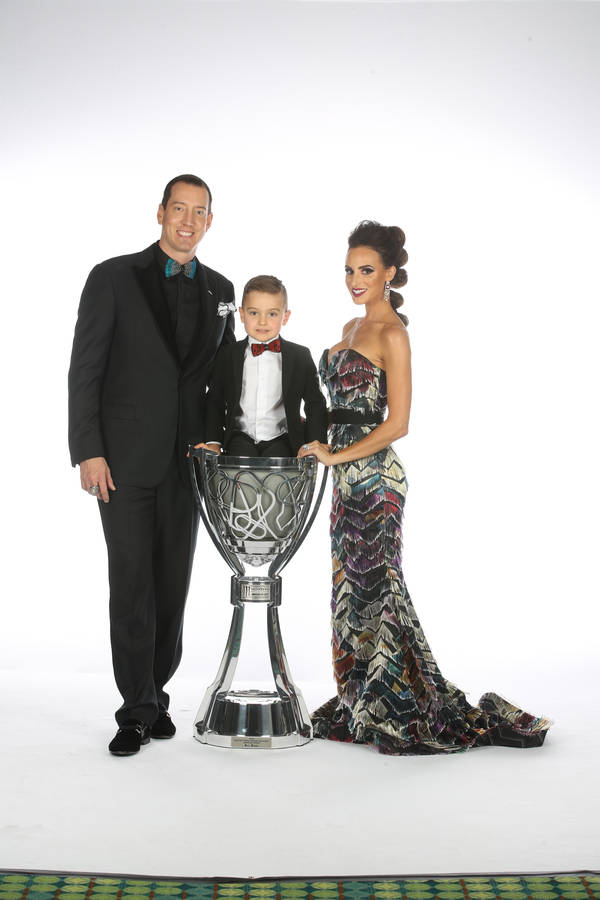 Champion Nascar Driver Kyle Busch With His Beautiful Family Wallpaper