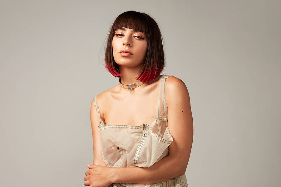 Charli Xcx For Rolling Stones Artist Wallpaper