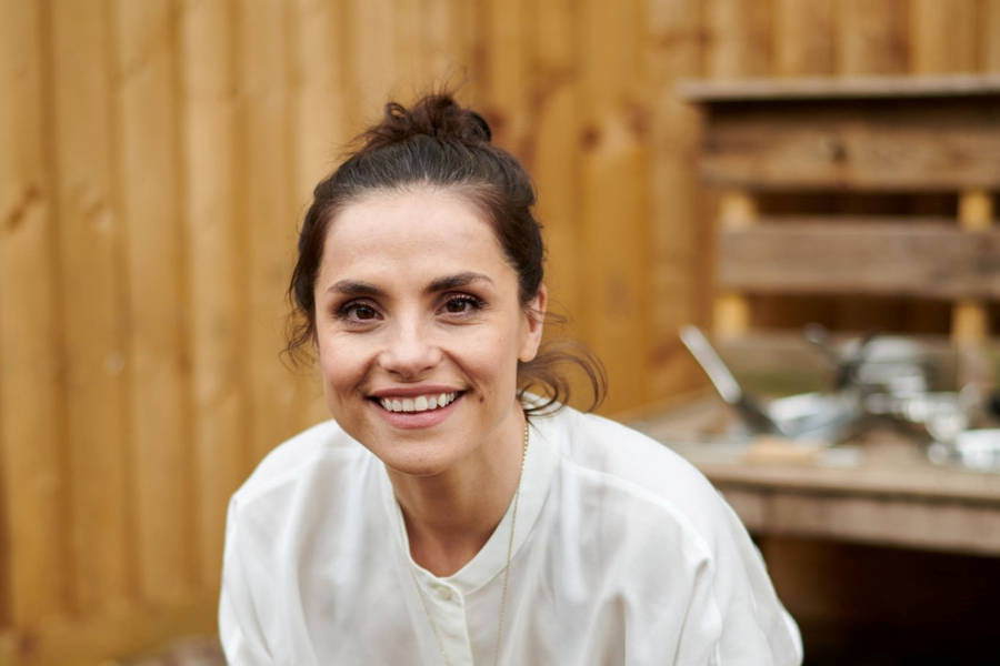 Charlotte Riley For Wonderworks Wallpaper