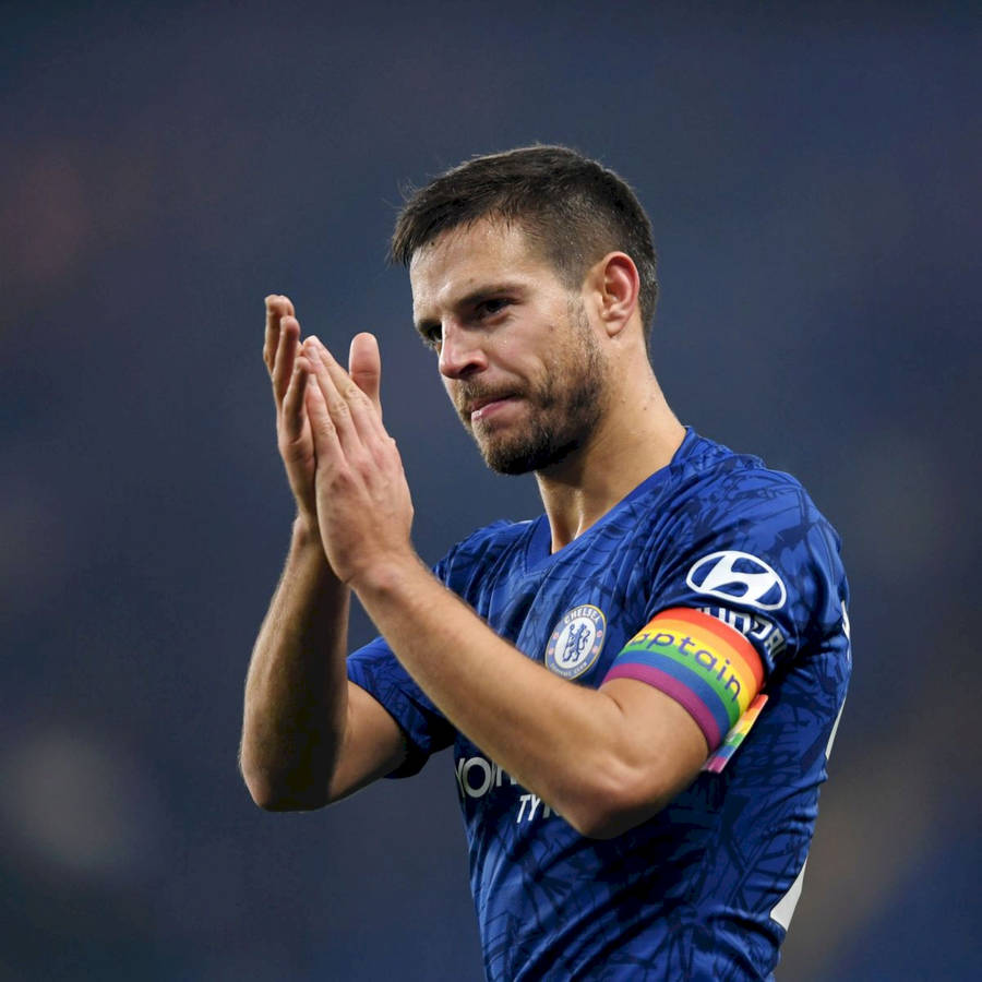 Chelsea's César Azpilicueta Applauding On The Field Wallpaper