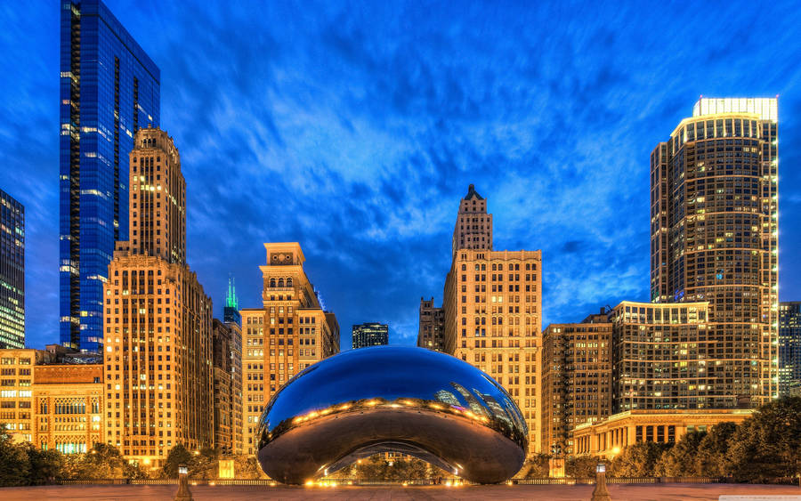 Chicago's Cloud Gate Blue Sky Wallpaper