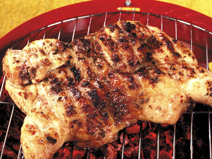 Chicken Parrilla On Indoor Grill Wallpaper