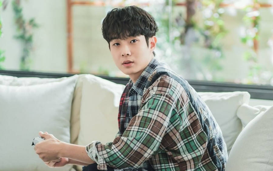 Choi Woo Shik Enjoying The Summer Breeze Wallpaper